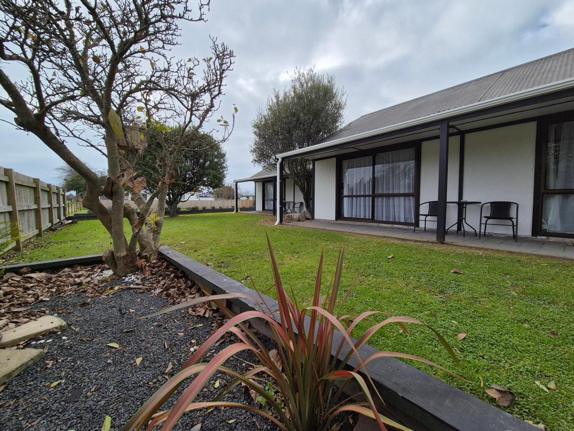 Magnolia Court Motel Opotiki Exteriér fotografie